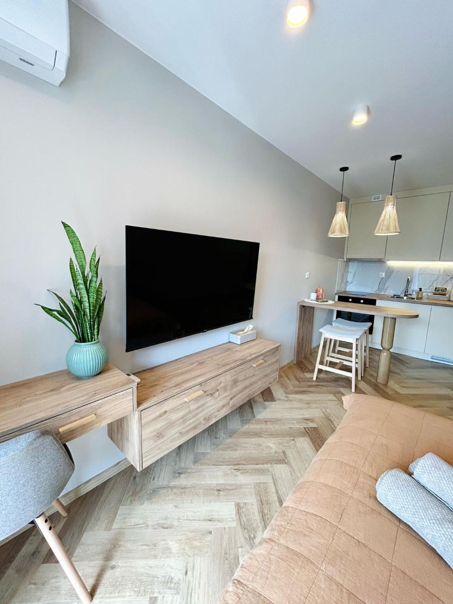 Harmony Center Kielce, Klimatyzacja, 24h, Faktury Vat Апартаменти Кельце