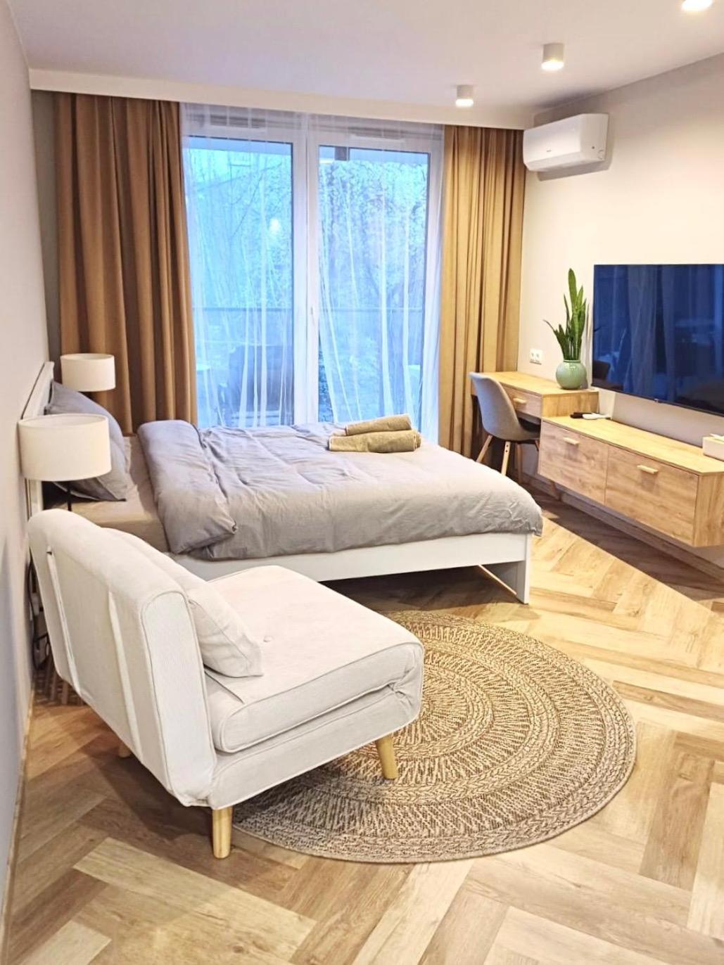 Harmony Center Kielce, Klimatyzacja, 24h, Faktury Vat * Кельце